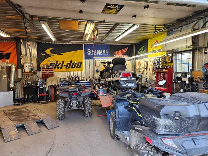 Maintenance de véhicule récréatif à Saguenay